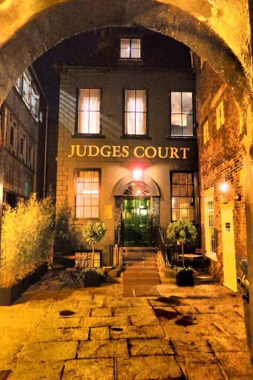 Judges Court 호텔 요크 외부 사진