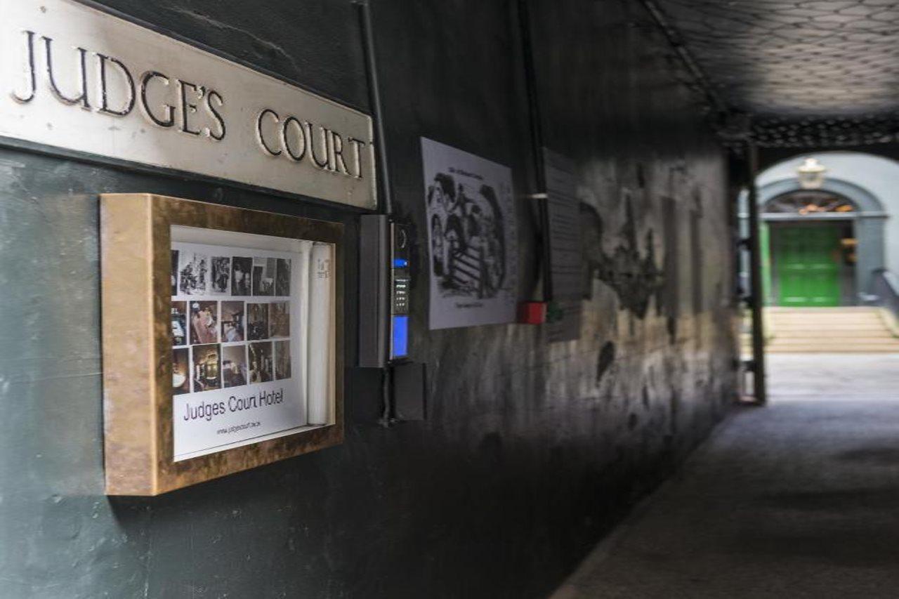 Judges Court 호텔 요크 외부 사진